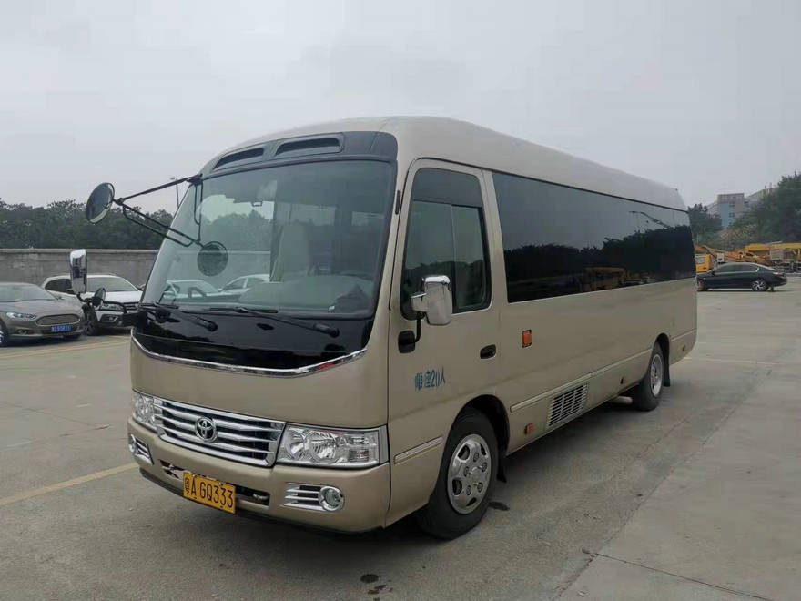 豪华考斯特20座